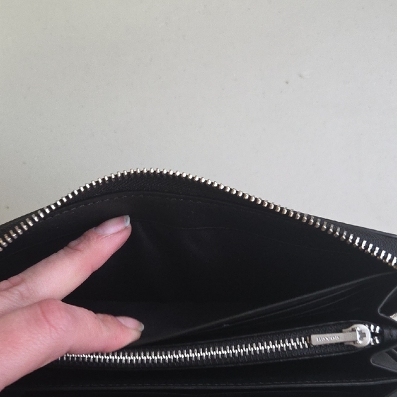 Coach Black and Gray Signature Wallet - Picture 7 of 8